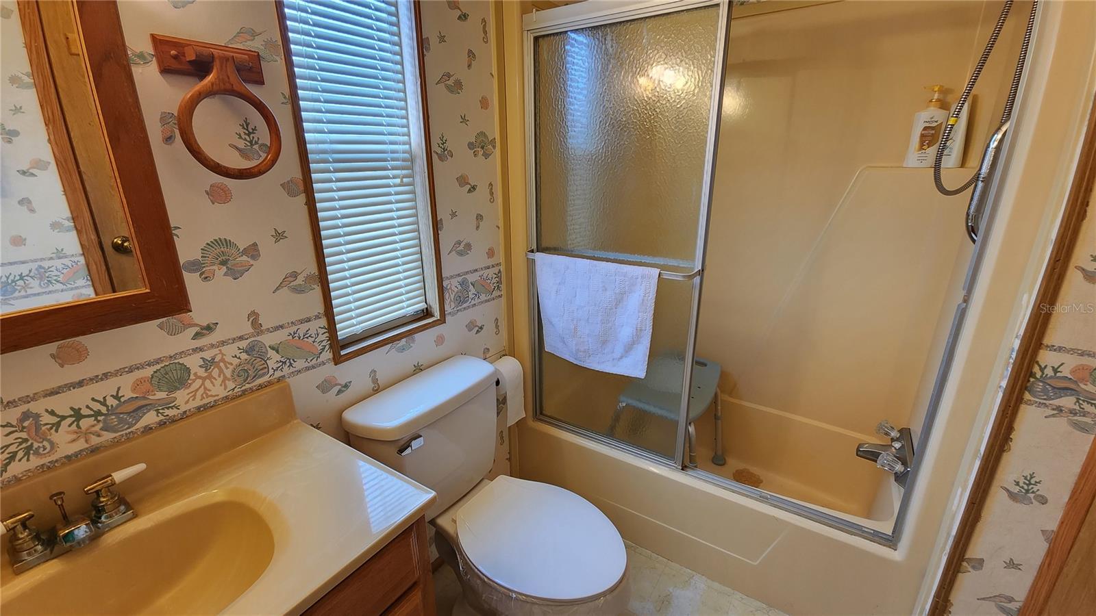 Image 19 of 43 For 3333 26th Avenue E 5