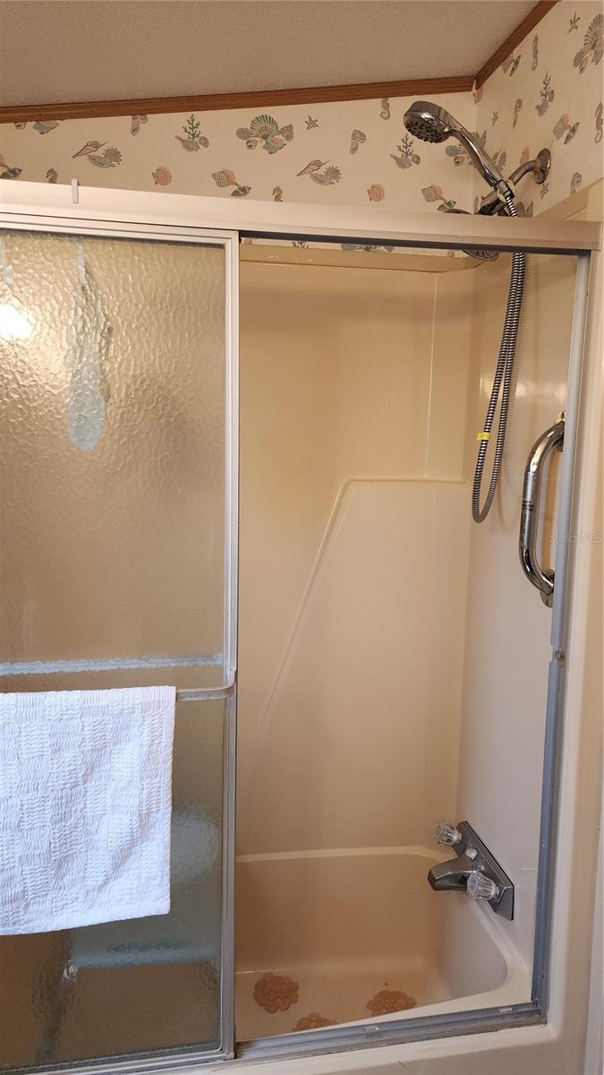 Image 20 of 43 For 3333 26th Avenue E 5