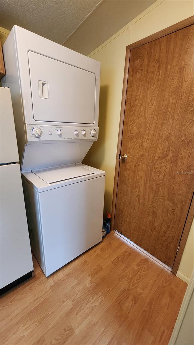 Image 24 of 43 For 3333 26th Avenue E 5