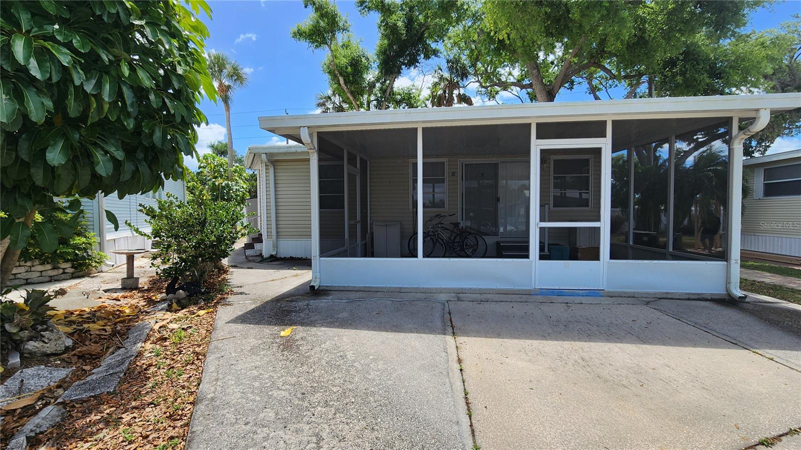 Image 27 of 43 For 3333 26th Avenue E 5