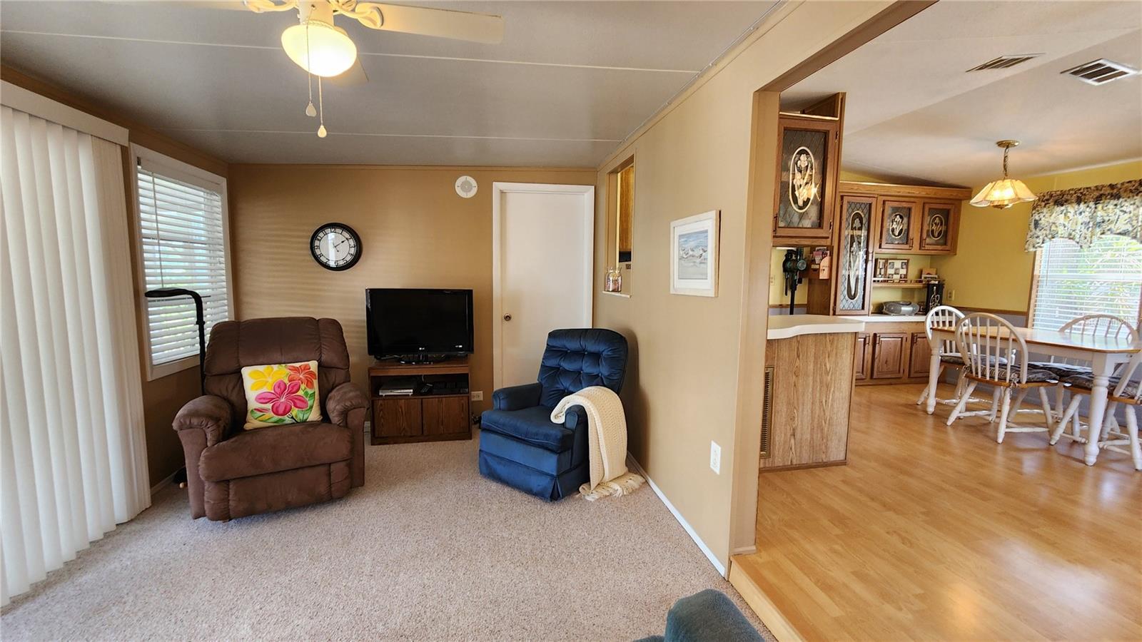 Image 6 of 43 For 3333 26th Avenue E 5