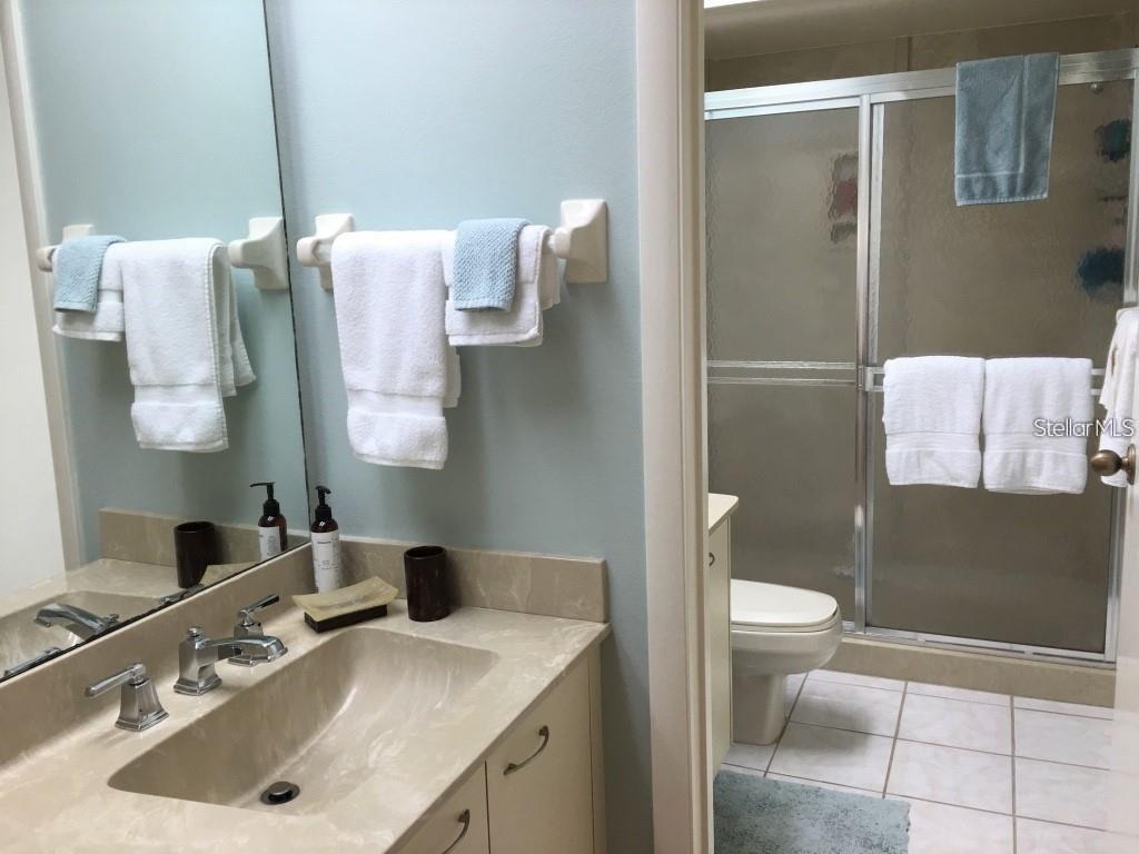 Image 13 of 23 For 4562 Kingsmere  41