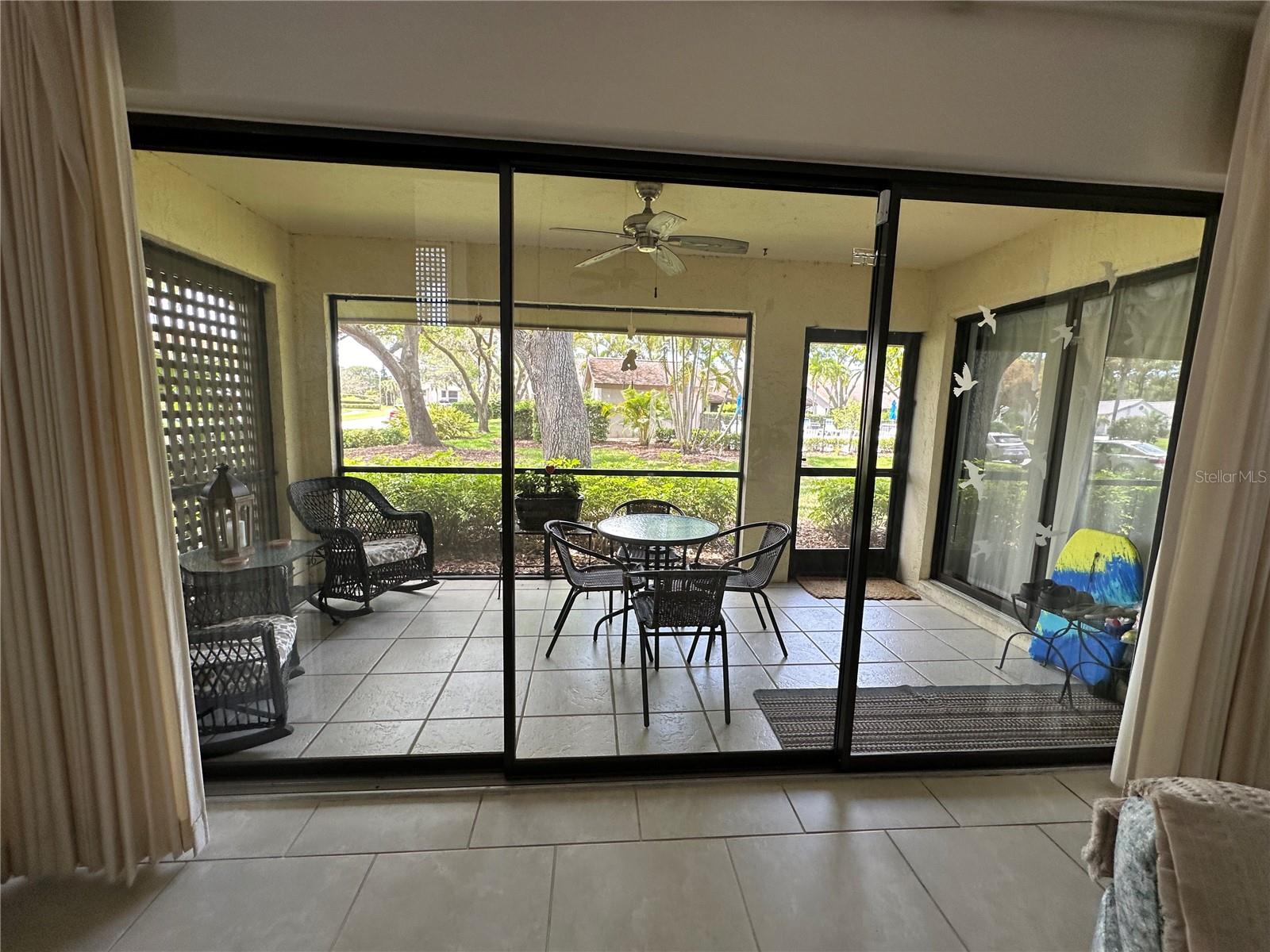 Image 17 of 23 For 4562 Kingsmere  41