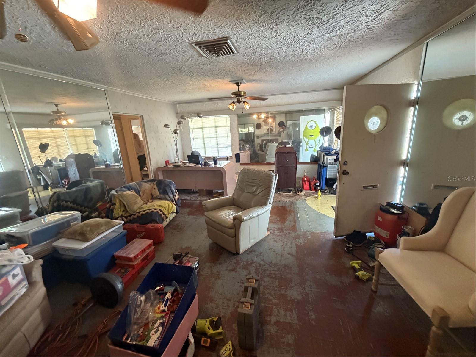 Image 3 of 26 For 705 33rd Street Court W A