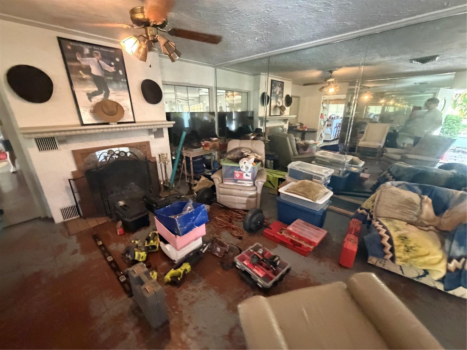 Image 4 of 26 For 705 33rd Street Court W A