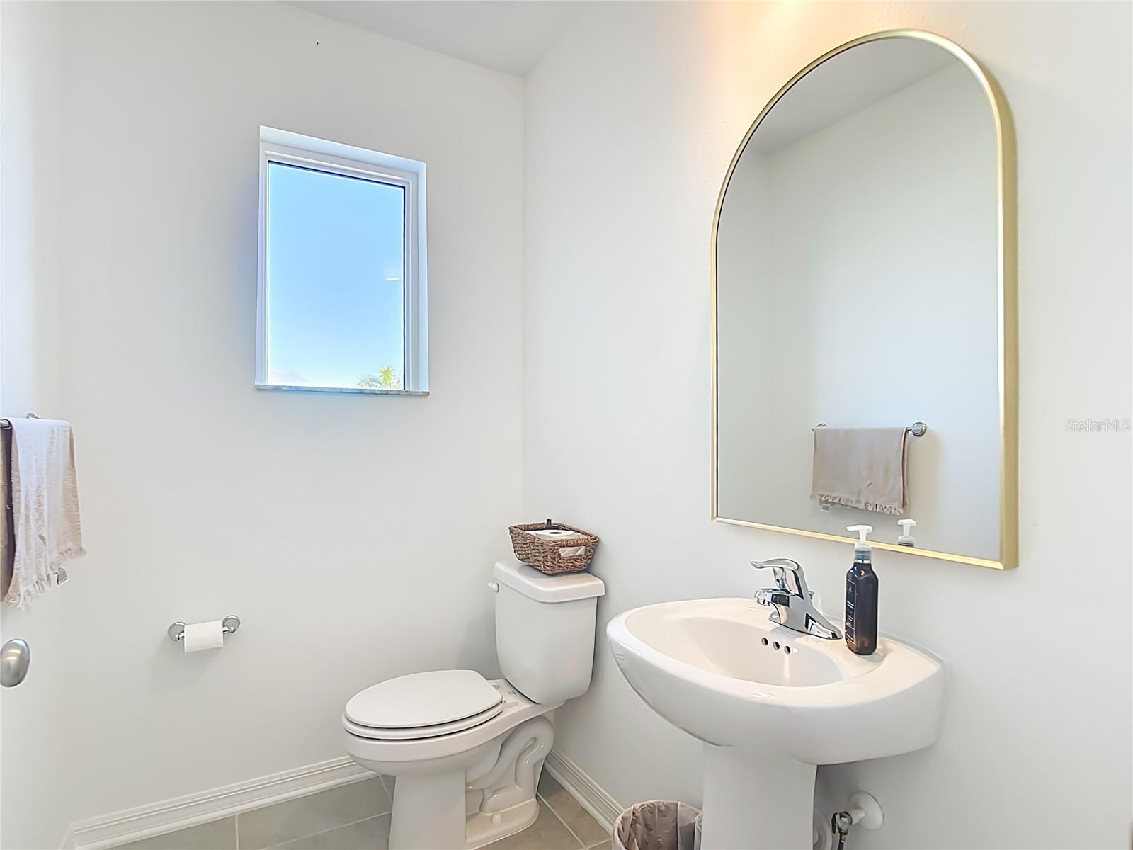 Image 10 of 21 For 16863 Fiesta Drive