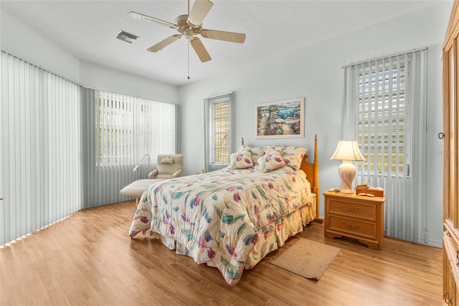 Image 11 of 40 For 832 Carnoustie Drive