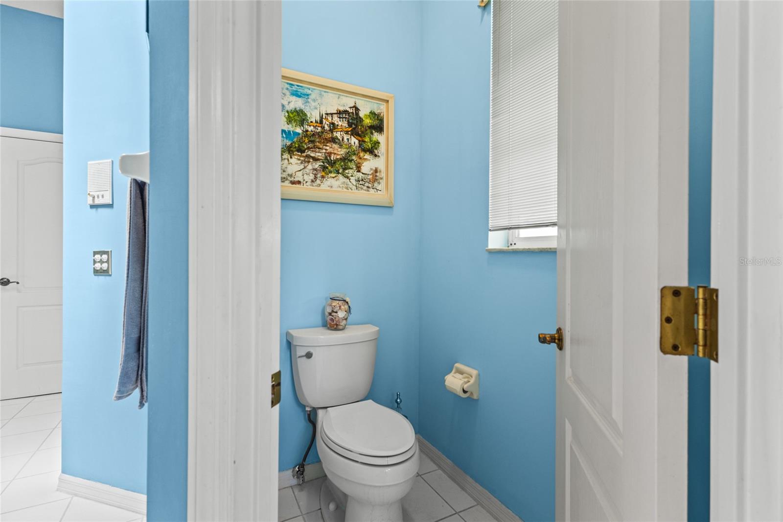 Image 16 of 40 For 832 Carnoustie Drive