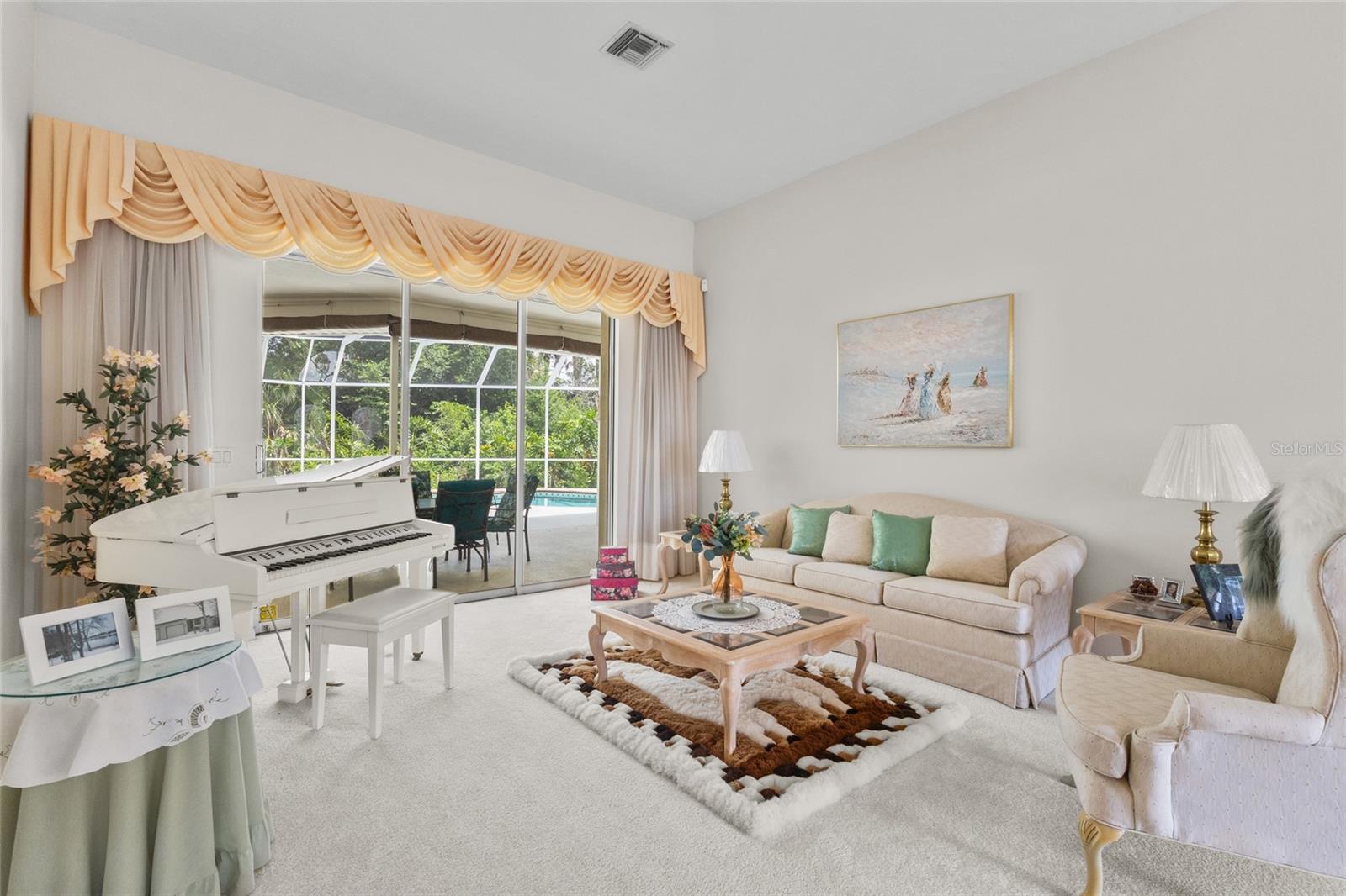 Image 2 of 40 For 832 Carnoustie Drive