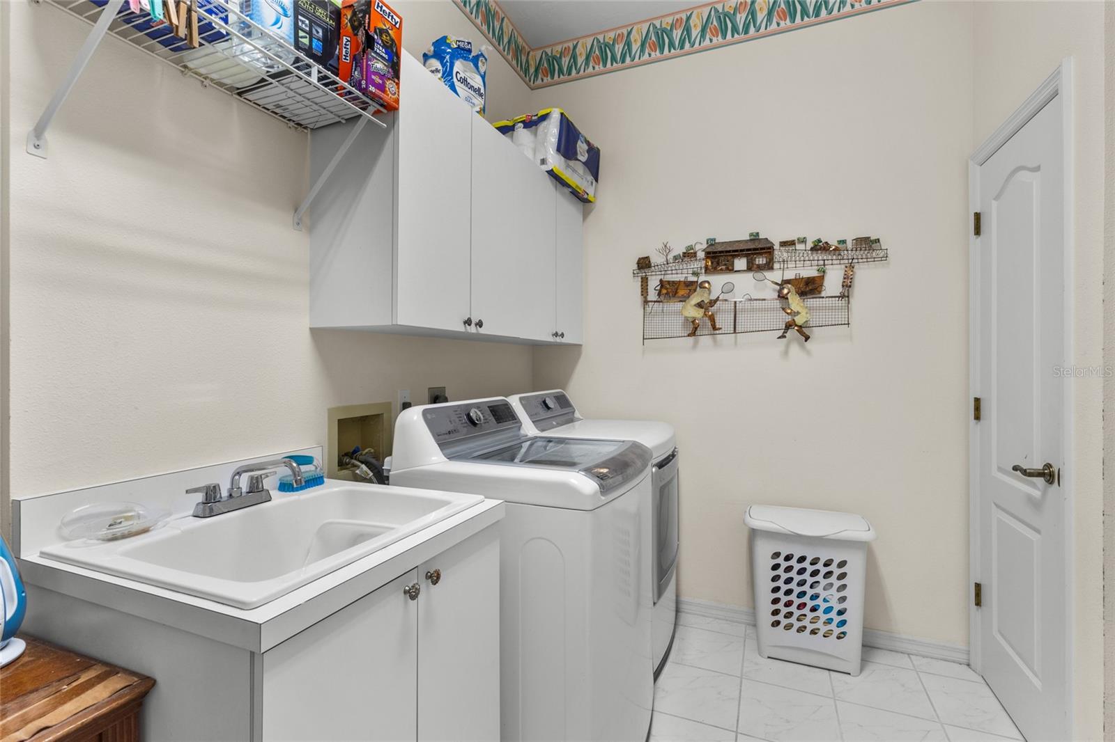 Image 23 of 40 For 832 Carnoustie Drive