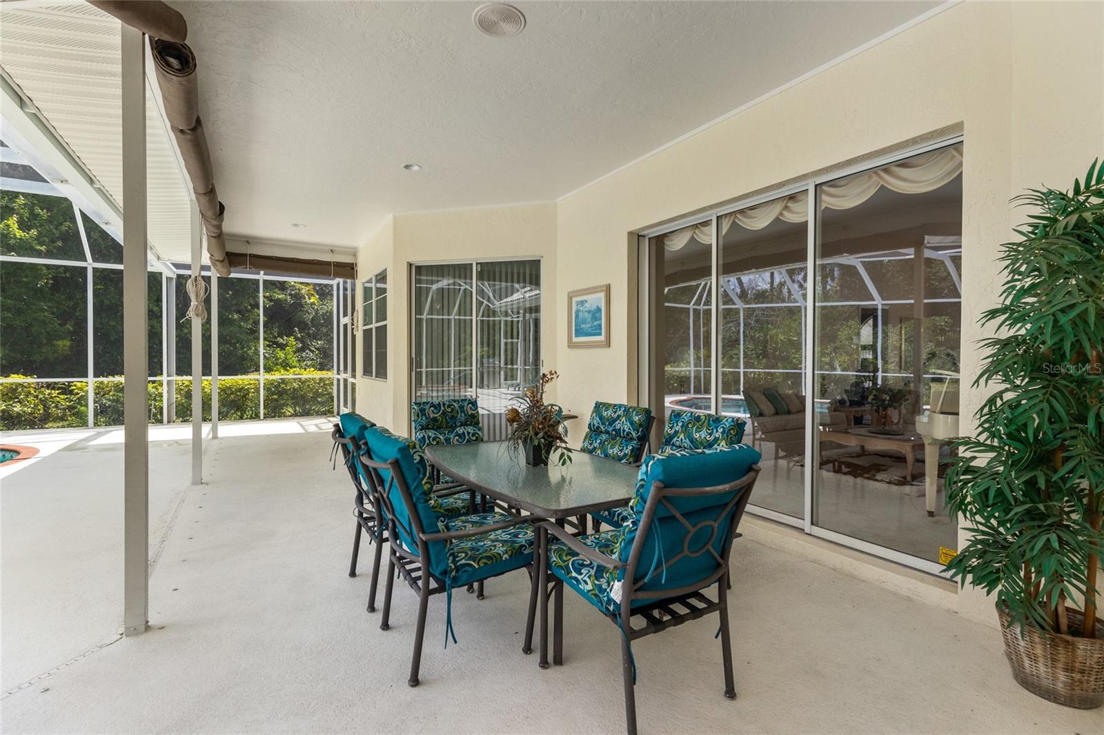 Image 25 of 40 For 832 Carnoustie Drive