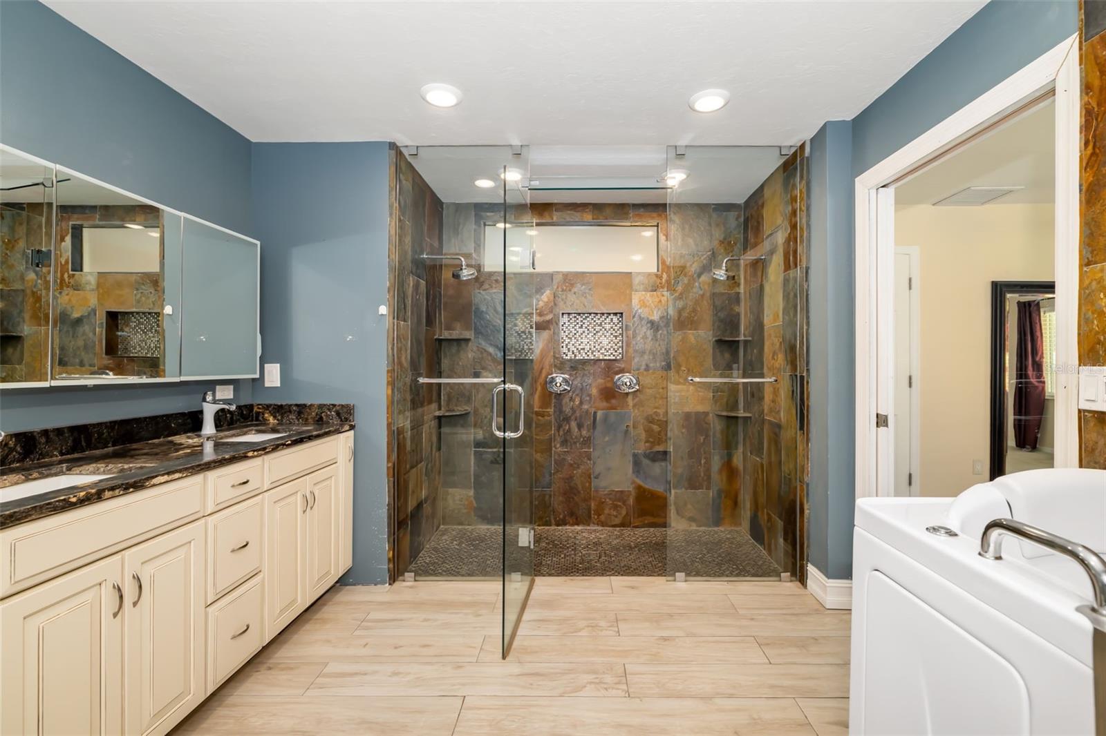 Image 21 of 61 For 4158 Prudence Drive