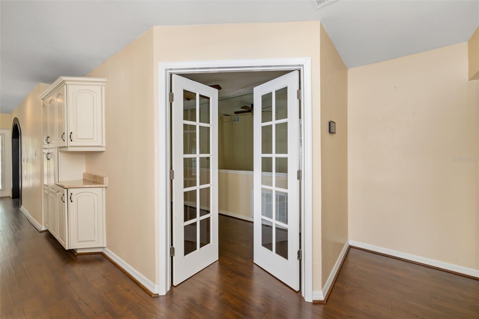 Image 36 of 61 For 4158 Prudence Drive