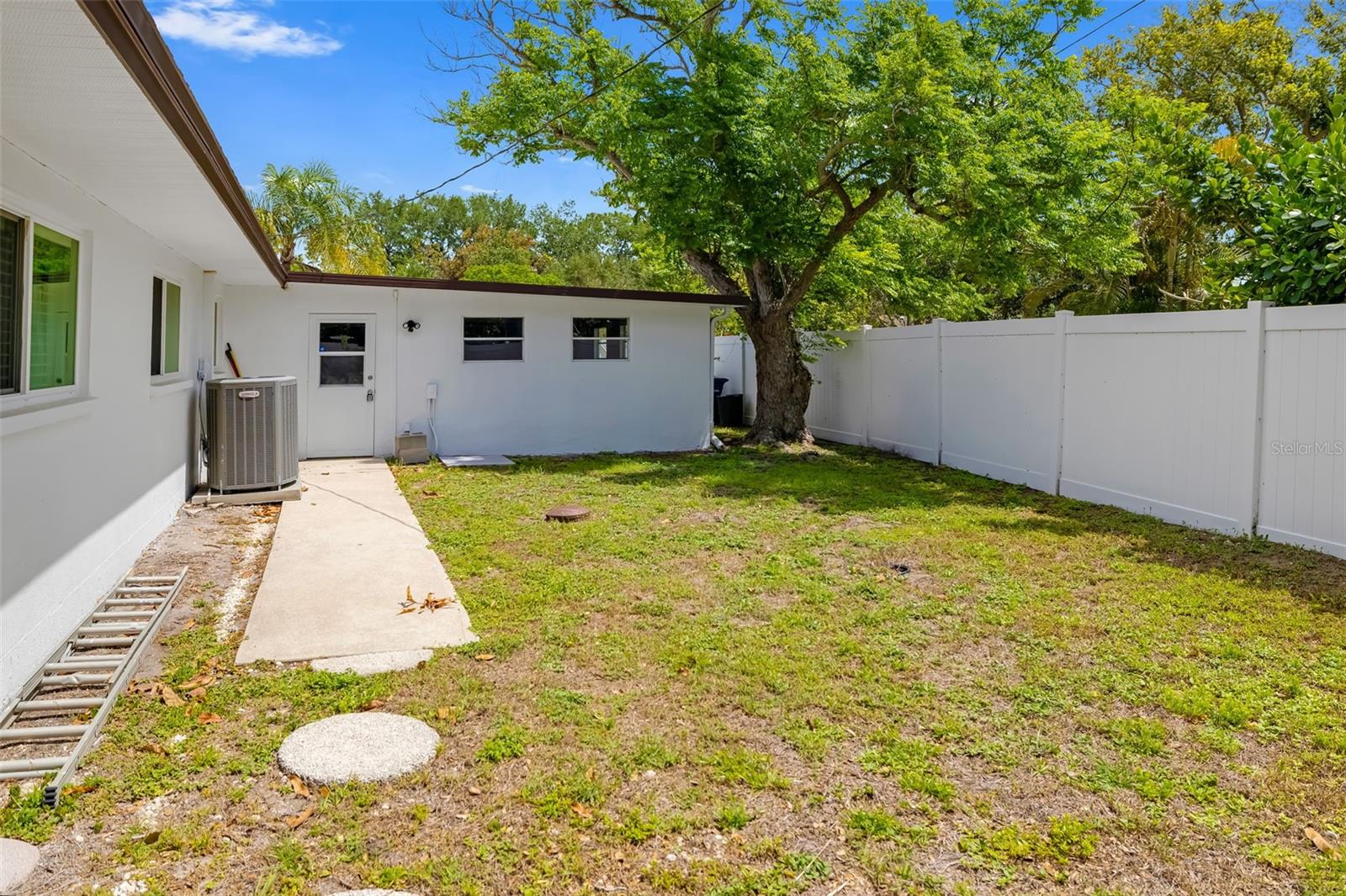 Image 52 of 61 For 4158 Prudence Drive