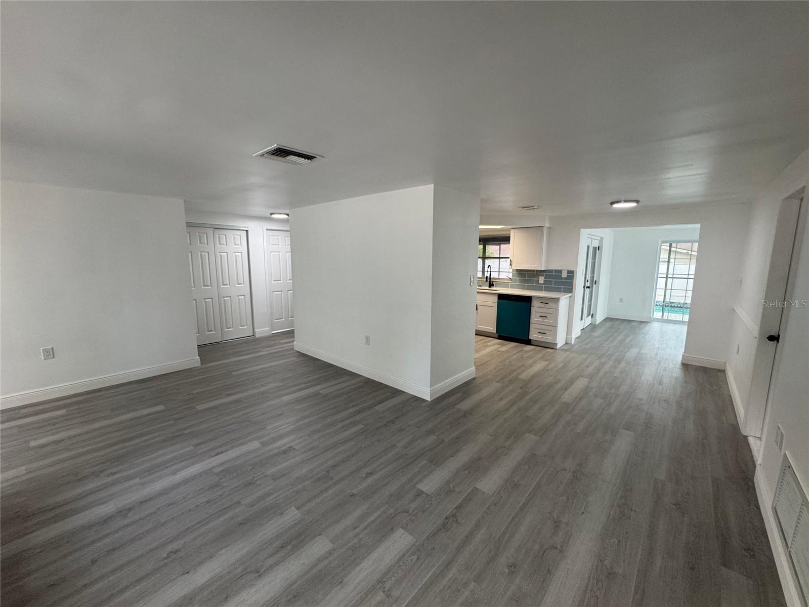 Image 4 of 13 For 7311 San Moritz Drive