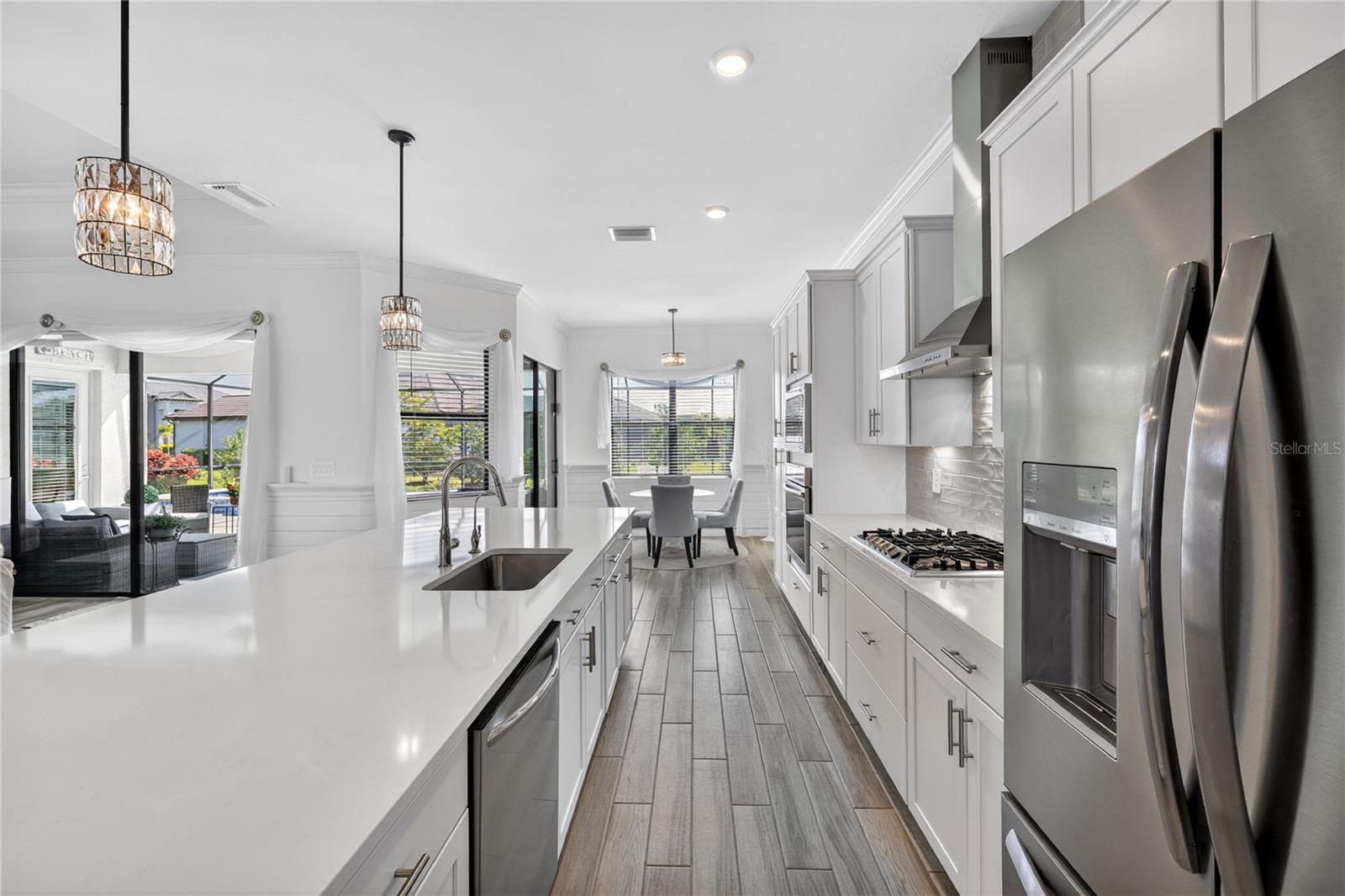 Image 10 of 37 For 4911 Sparkling Sea Lane