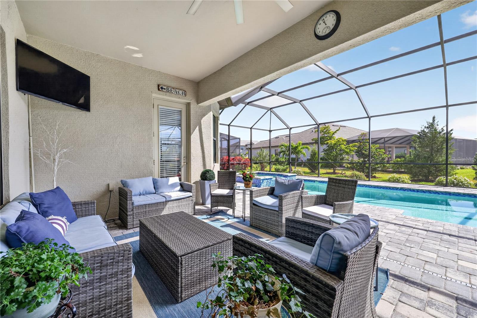 Image 26 of 37 For 4911 Sparkling Sea Lane