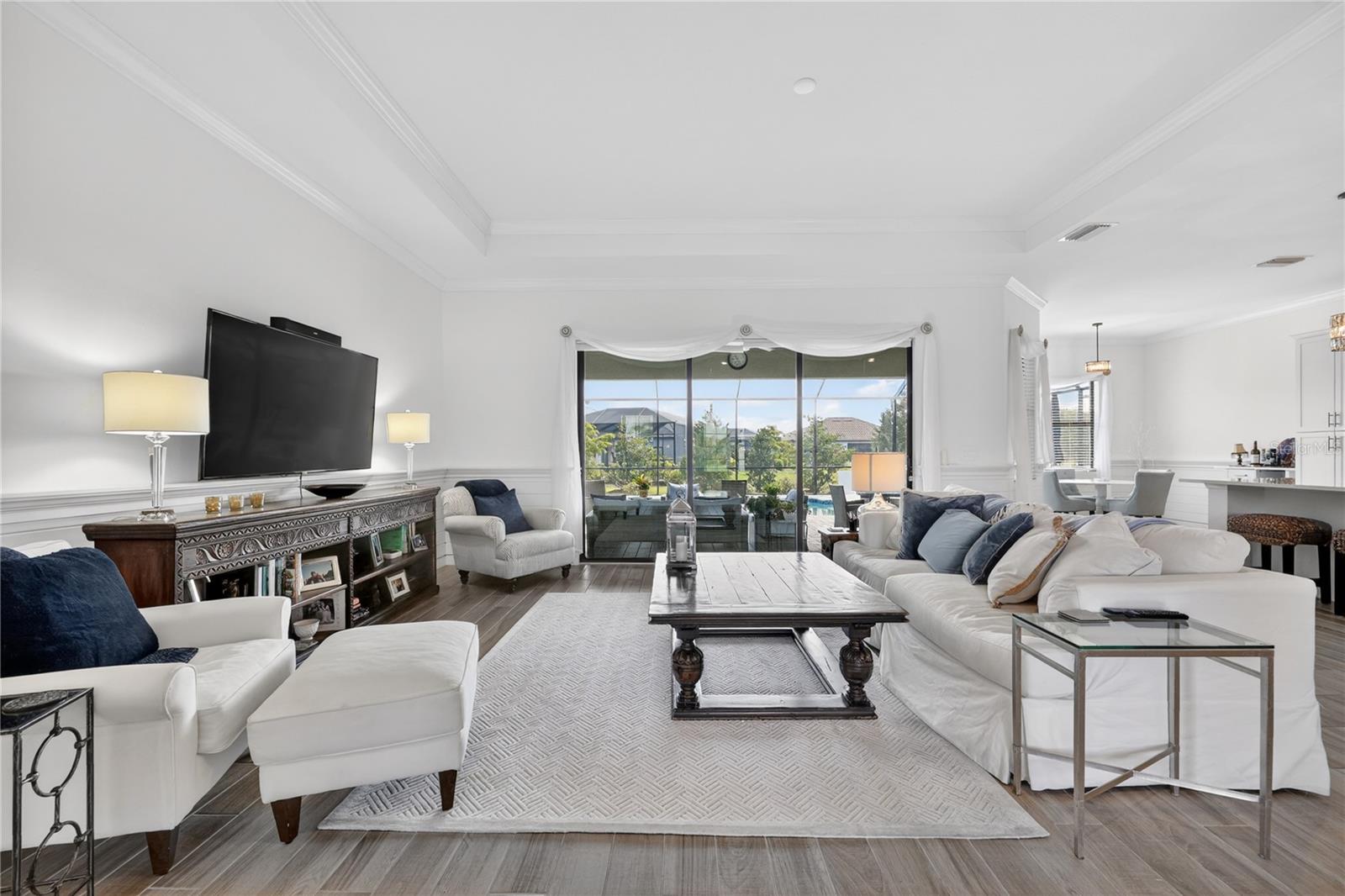 Image 7 of 37 For 4911 Sparkling Sea Lane