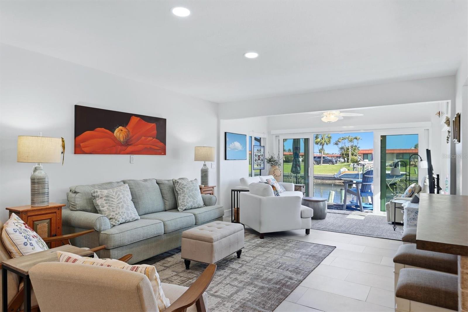 Image 12 of 58 For 9528 Antiqua Cove 9528