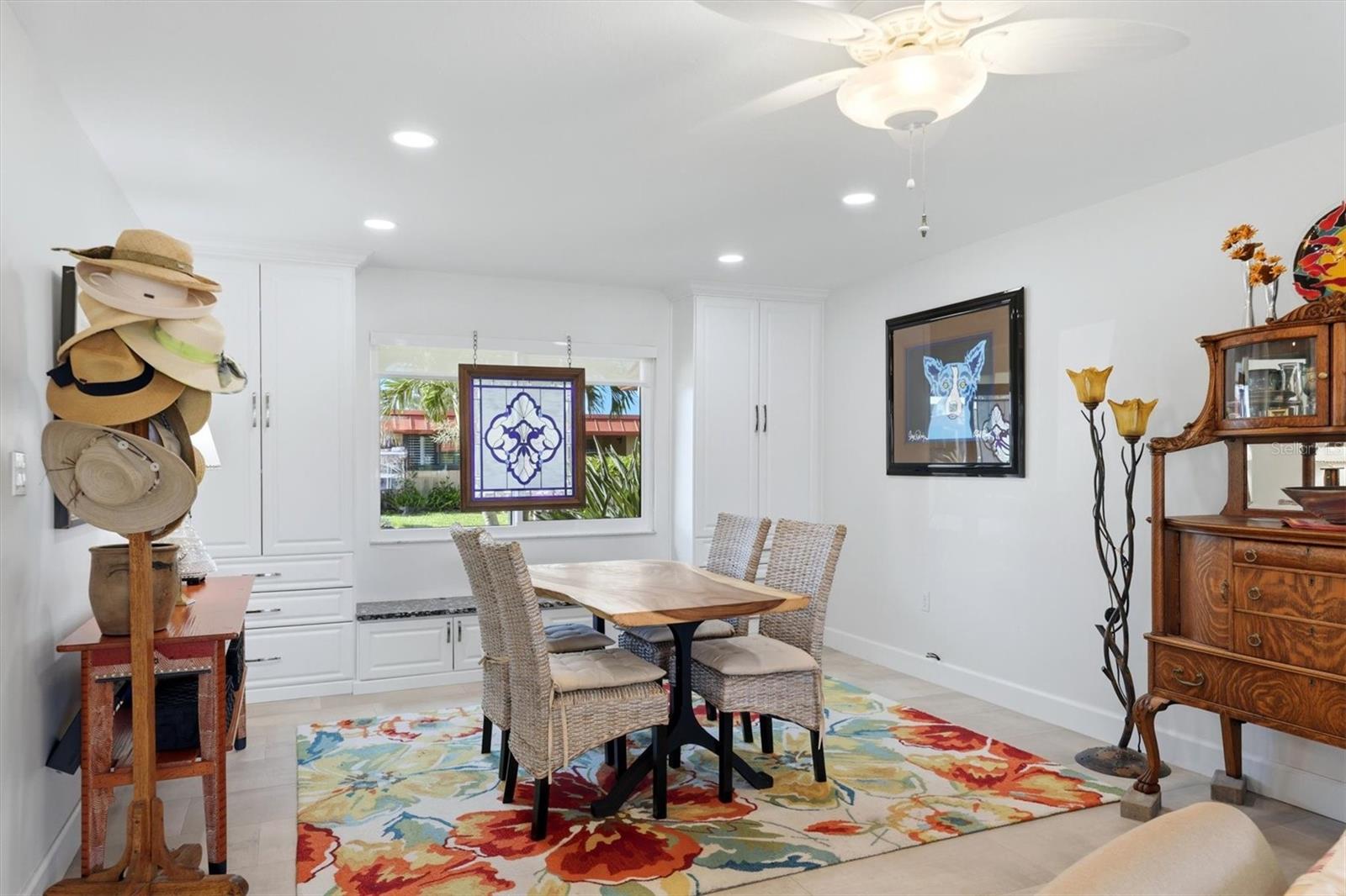 Image 21 of 58 For 9528 Antiqua Cove 9528