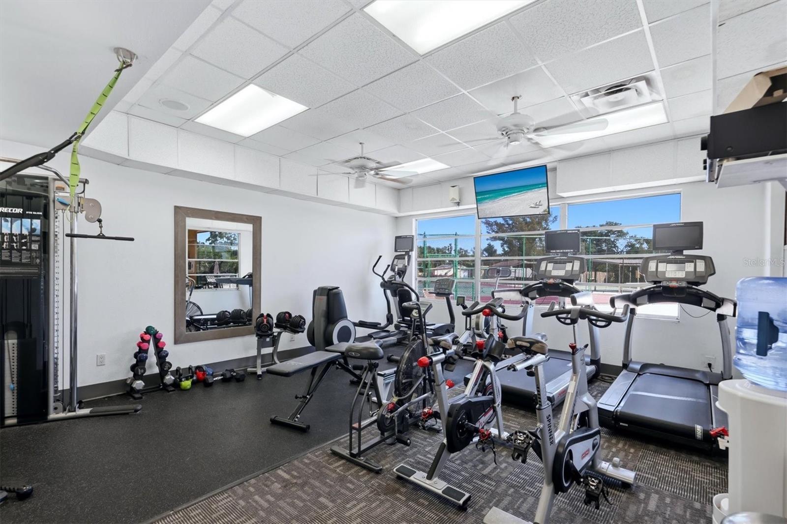 Image 33 of 58 For 9528 Antiqua Cove 9528