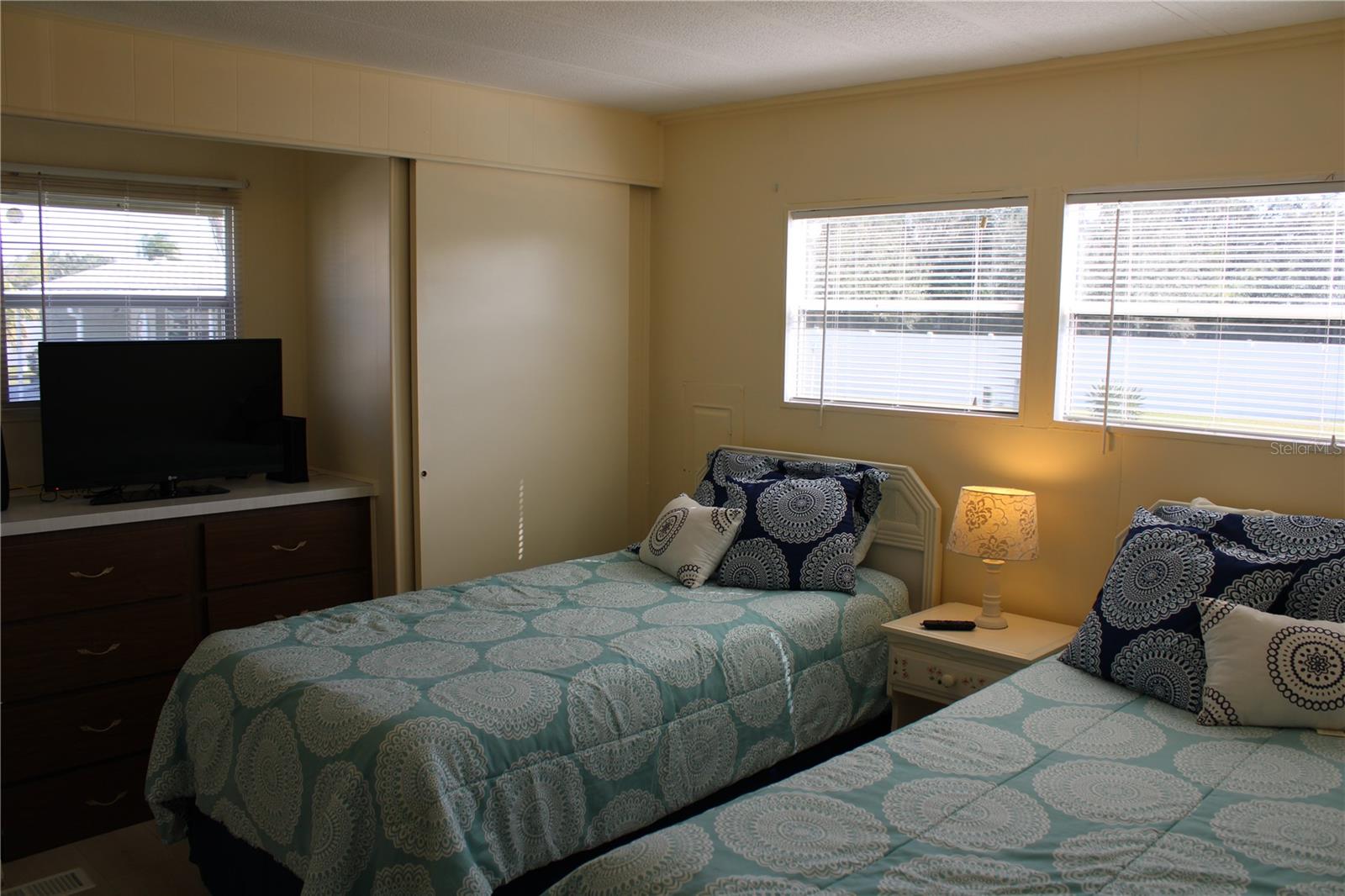 Image 17 of 30 For 5316 53rd Avenue E Q111