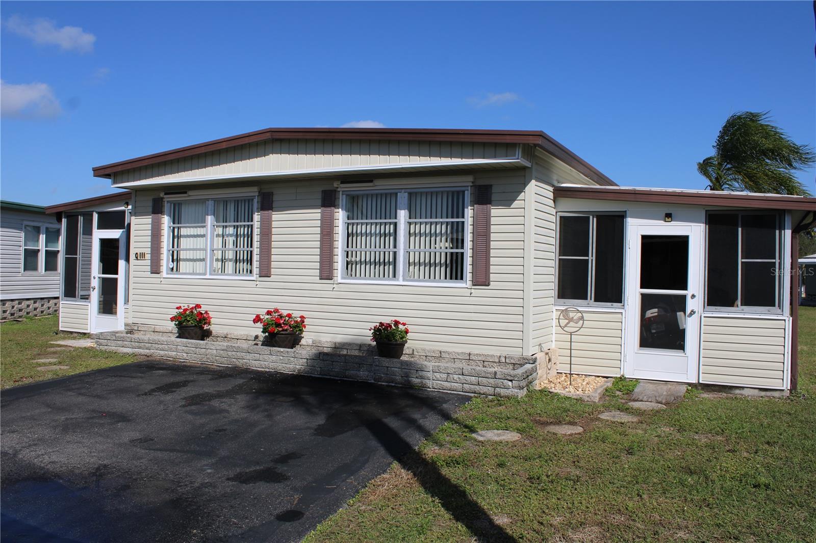 Image 2 of 30 For 5316 53rd Avenue E Q111