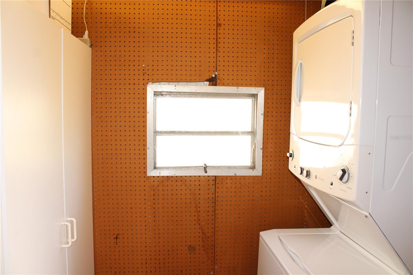 Image 24 of 30 For 5316 53rd Avenue E Q111