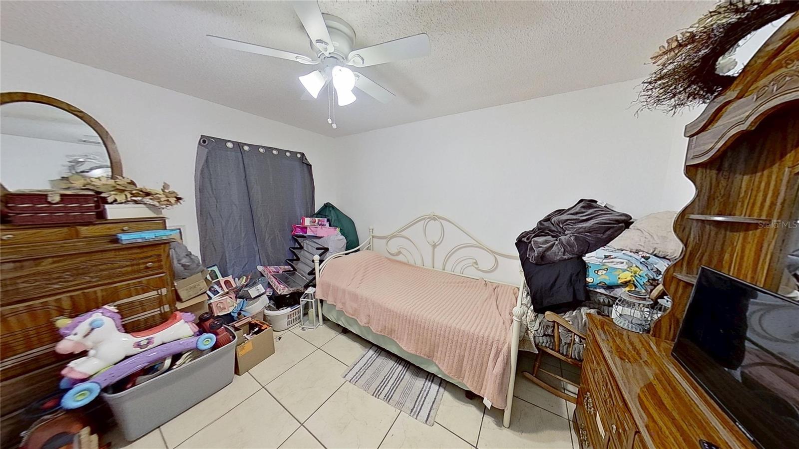 Listing photo id 15 for 1031 Brenton Leaf Drive