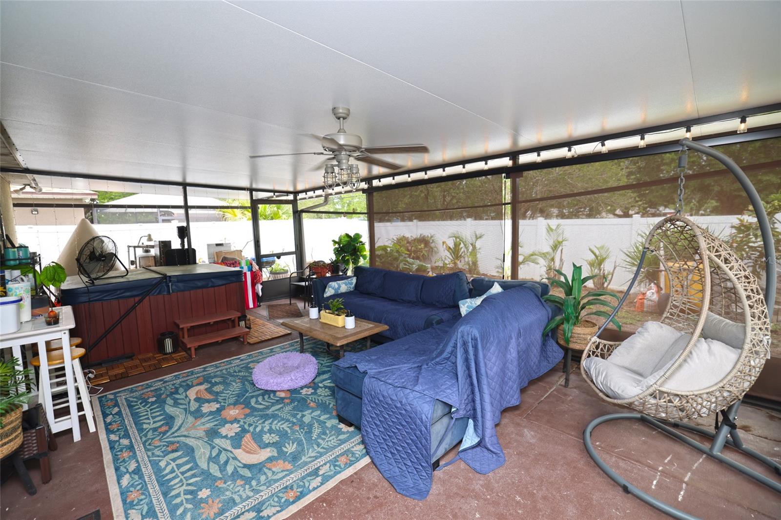 Listing photo id 26 for 1031 Brenton Leaf Drive