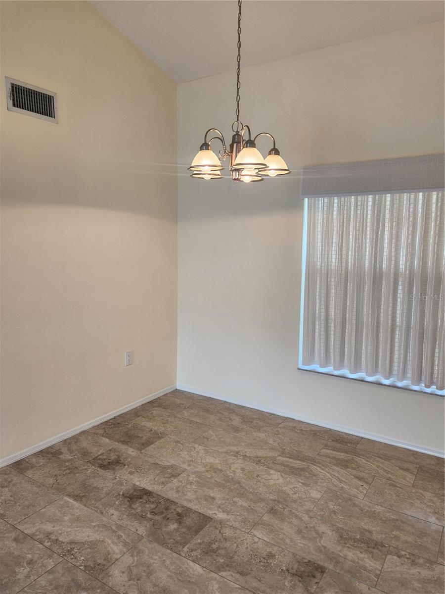 Image 8 of 34 For 6330 Green Oak Circle 6330