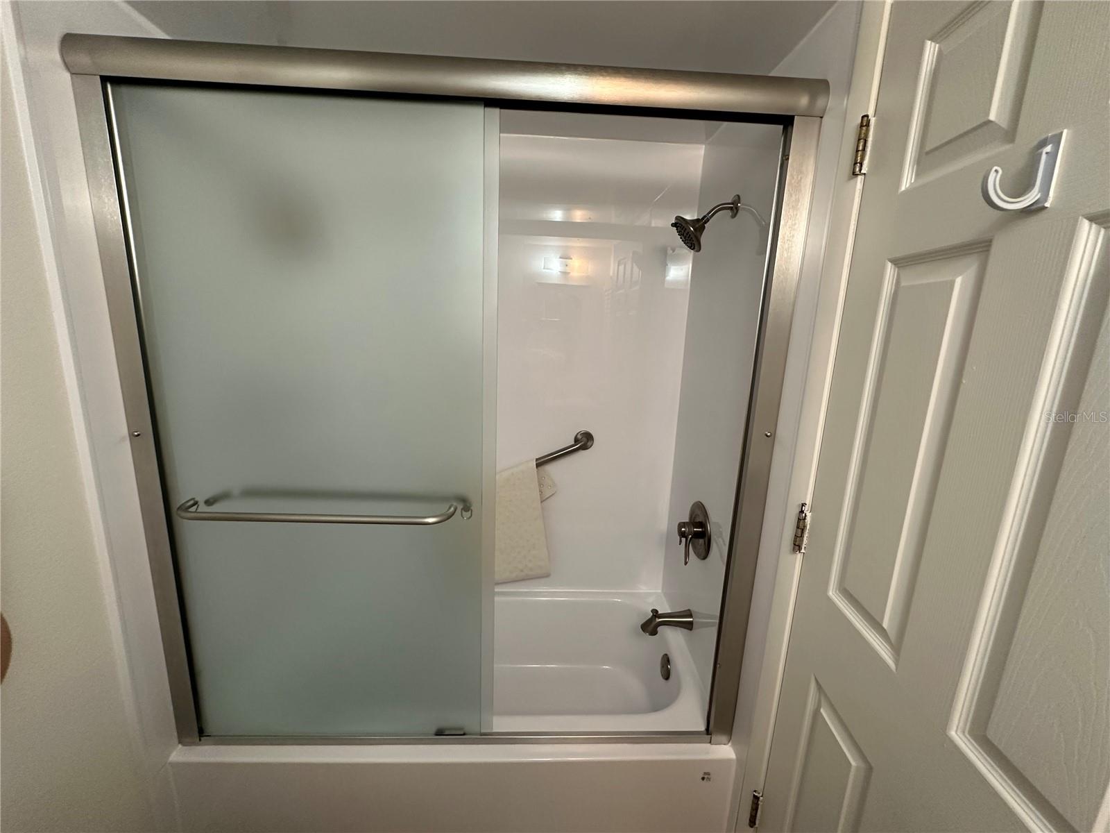 Image 11 of 24 For 2950 Clark Road 112