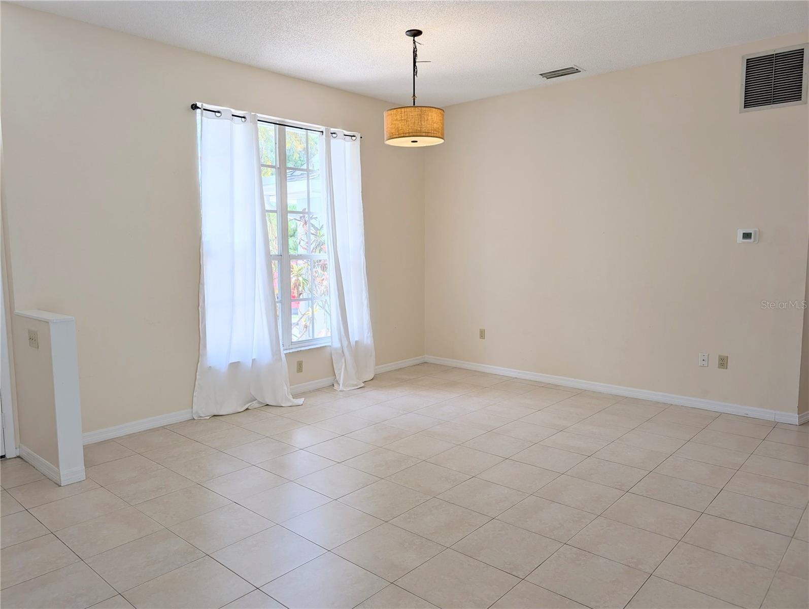 Image 8 of 18 For 5539 Wilde Oak Way