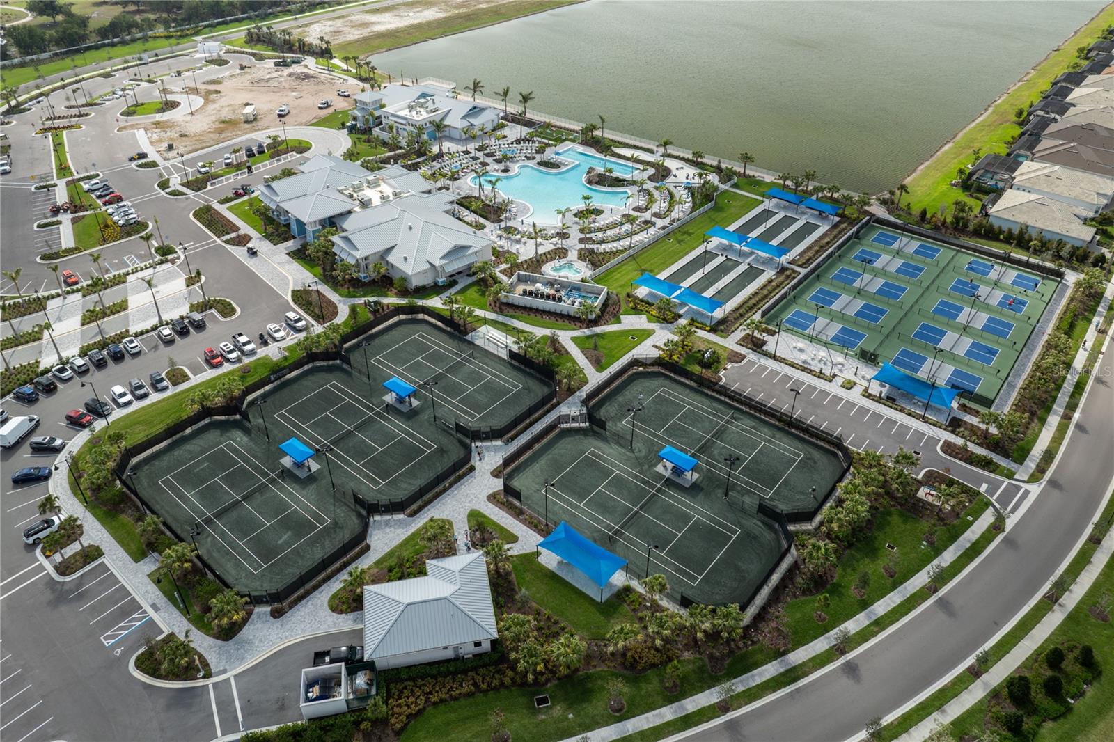 Image 12 of 47 For 9978 Bright Water Drive