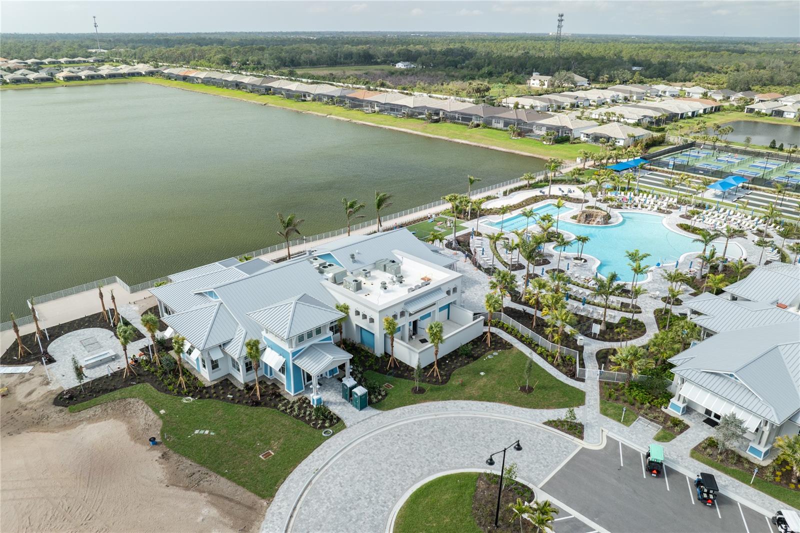 Image 15 of 47 For 9978 Bright Water Drive