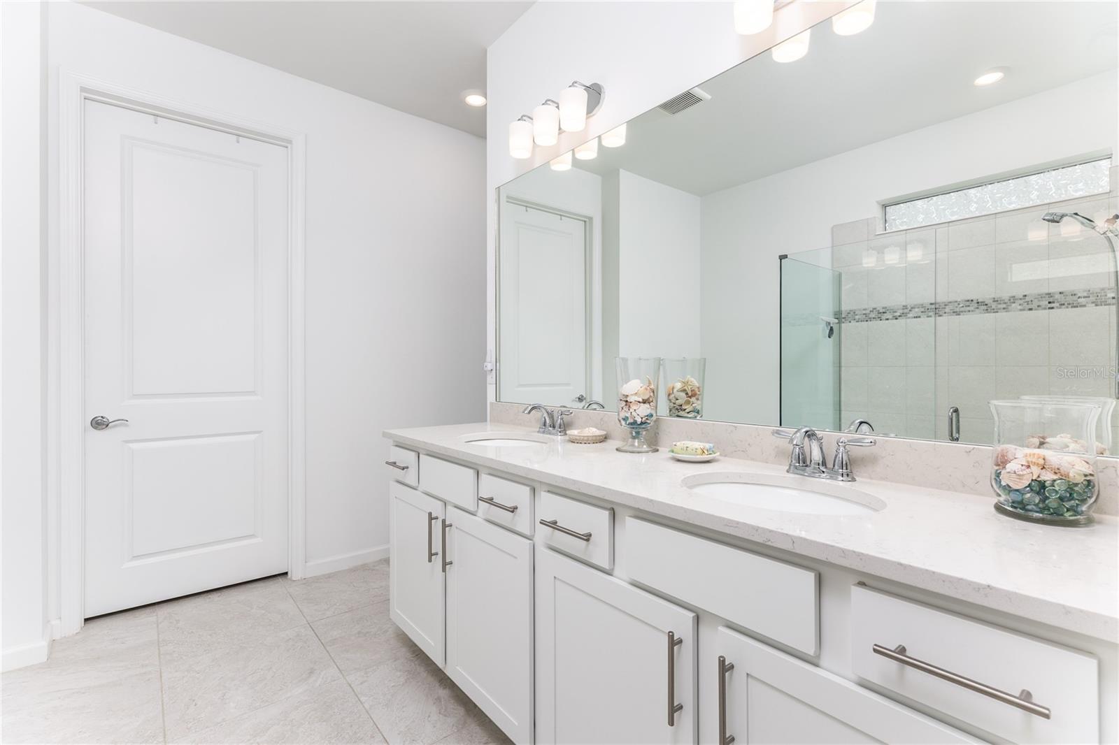 Image 39 of 47 For 9978 Bright Water Drive