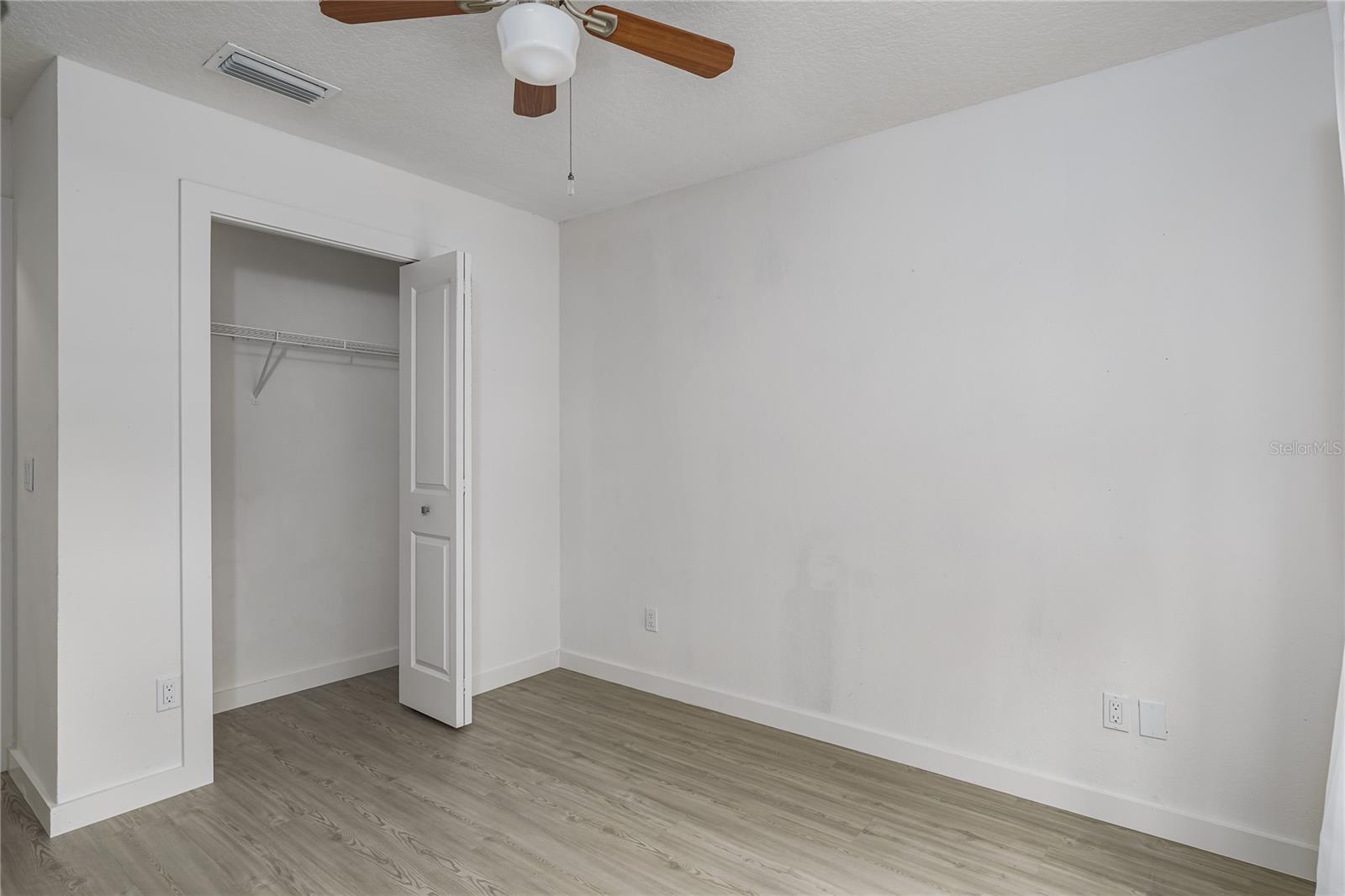 Image 17 of 32 For 208 Cape Harbour Loop 101