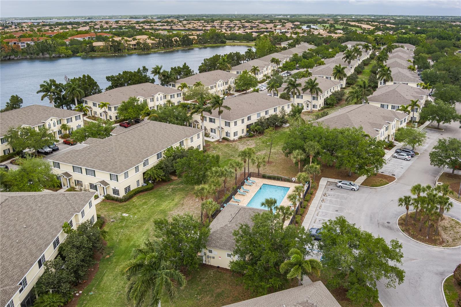 Image 27 of 32 For 208 Cape Harbour Loop 101