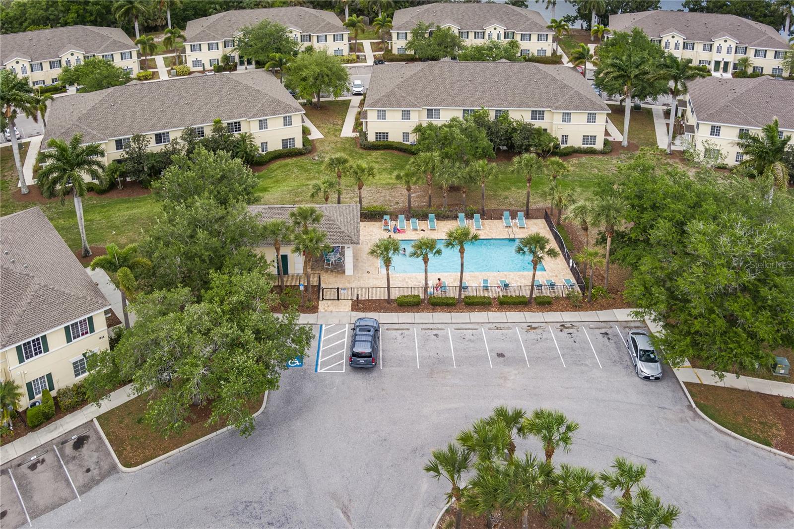 Image 6 of 32 For 208 Cape Harbour Loop 101