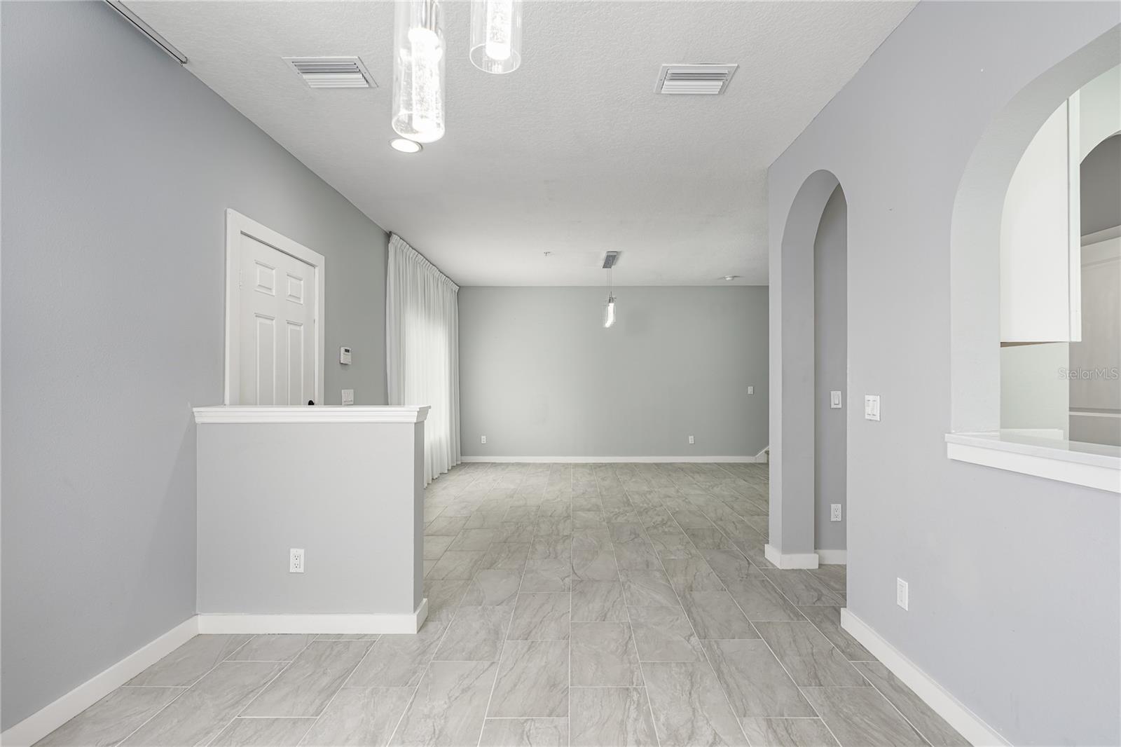 Image 9 of 32 For 208 Cape Harbour Loop 101