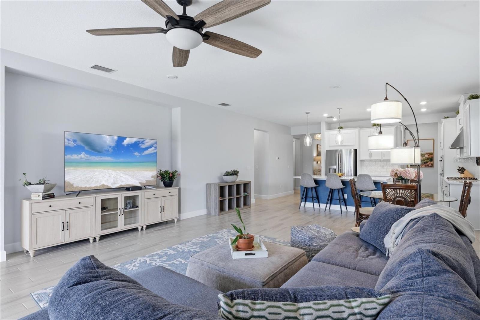 Image 11 of 56 For 9268 Tequila Sunrise Drive