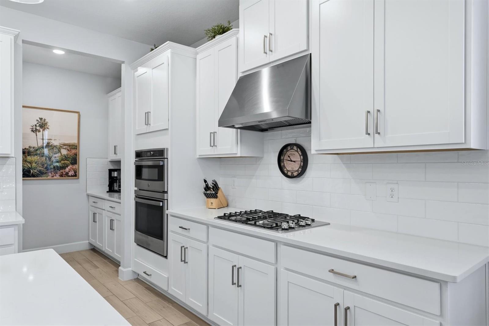 Image 16 of 56 For 9268 Tequila Sunrise Drive