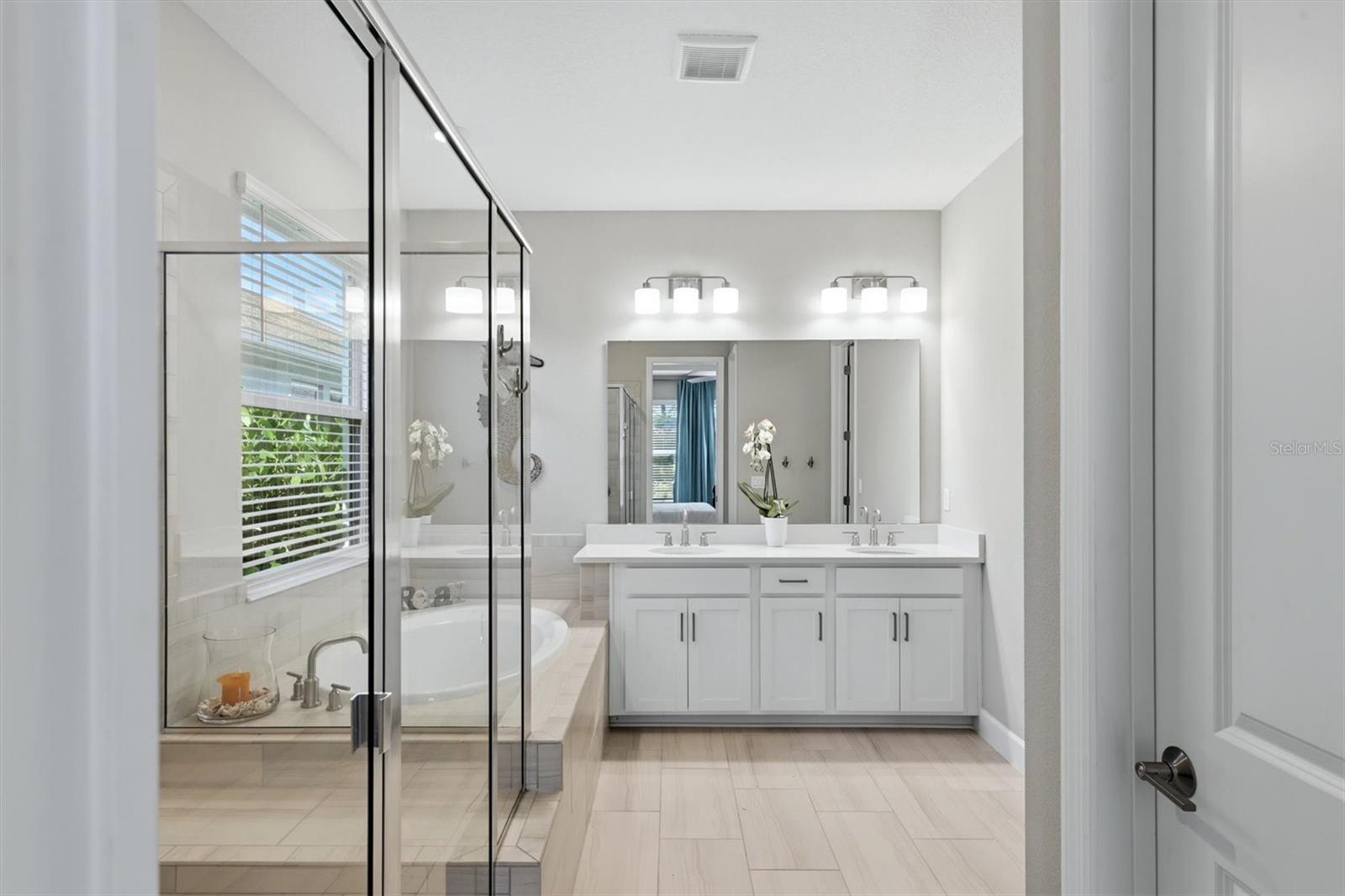 Image 21 of 56 For 9268 Tequila Sunrise Drive