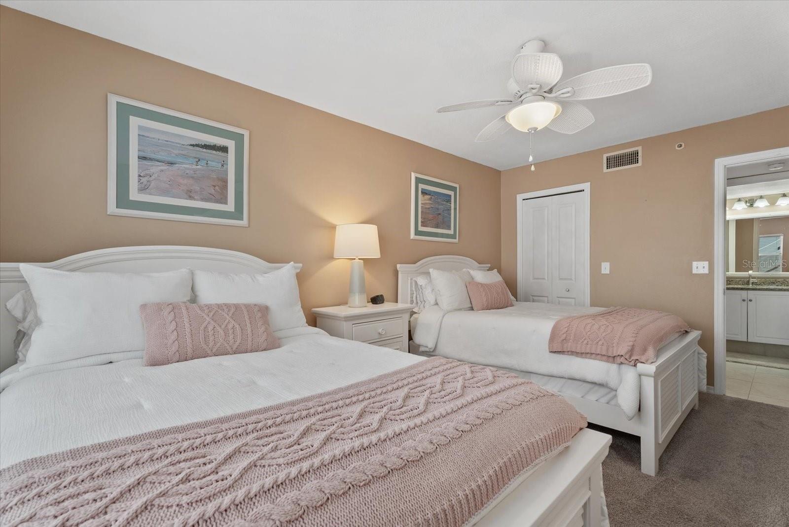 Image 35 of 78 For 1332 Siesta Bayside Drive 1332c