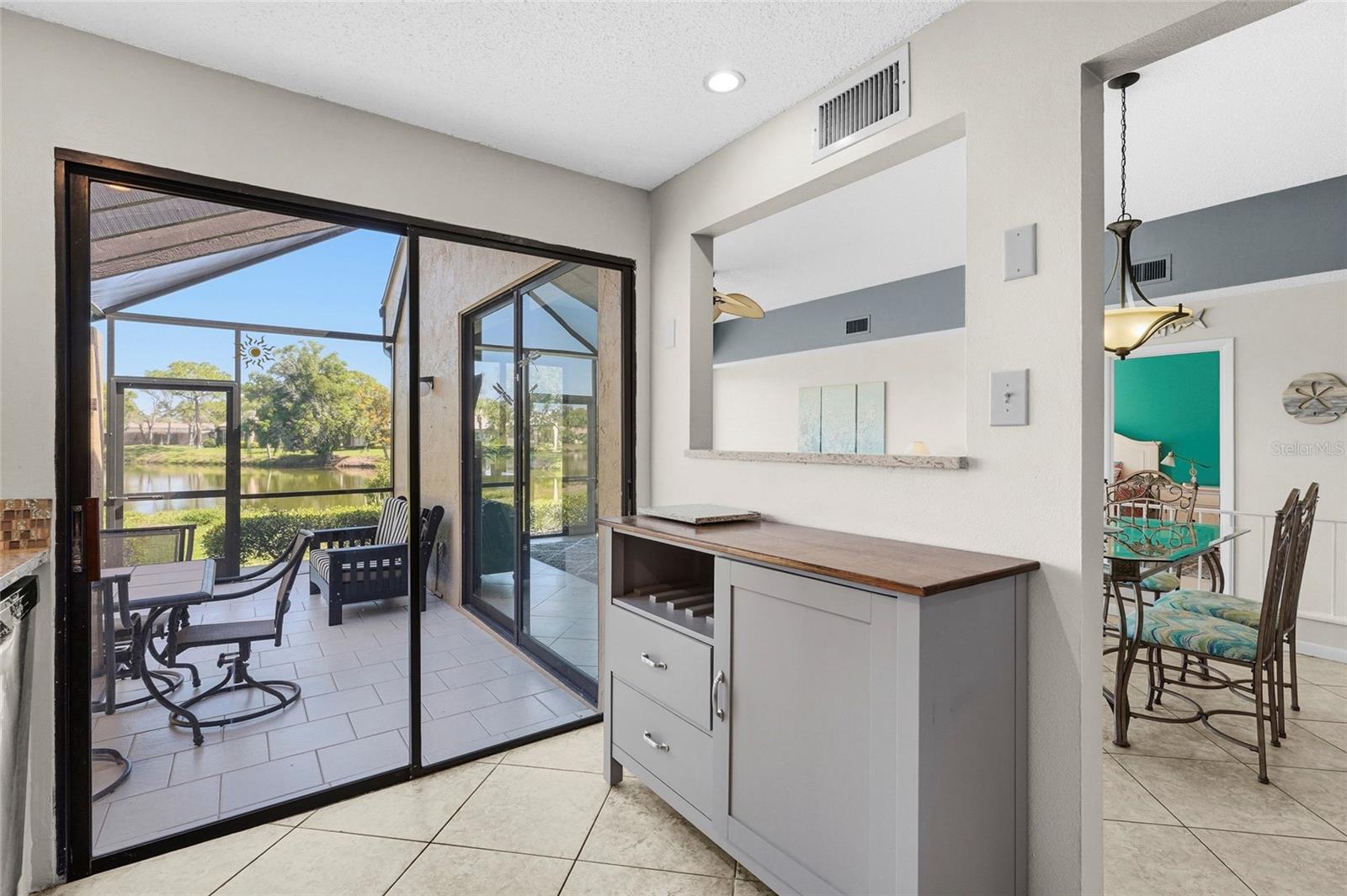 Image 30 of 77 For 5327 Myrtle Wood  52