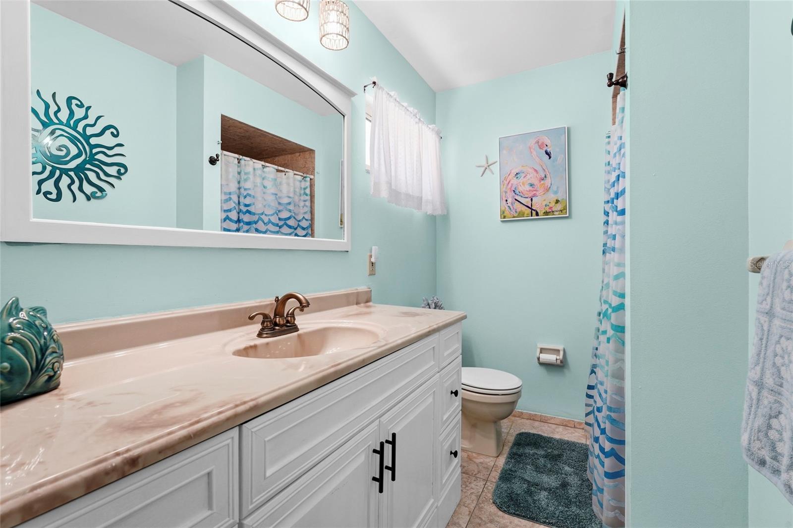 Image 38 of 77 For 5327 Myrtle Wood  52