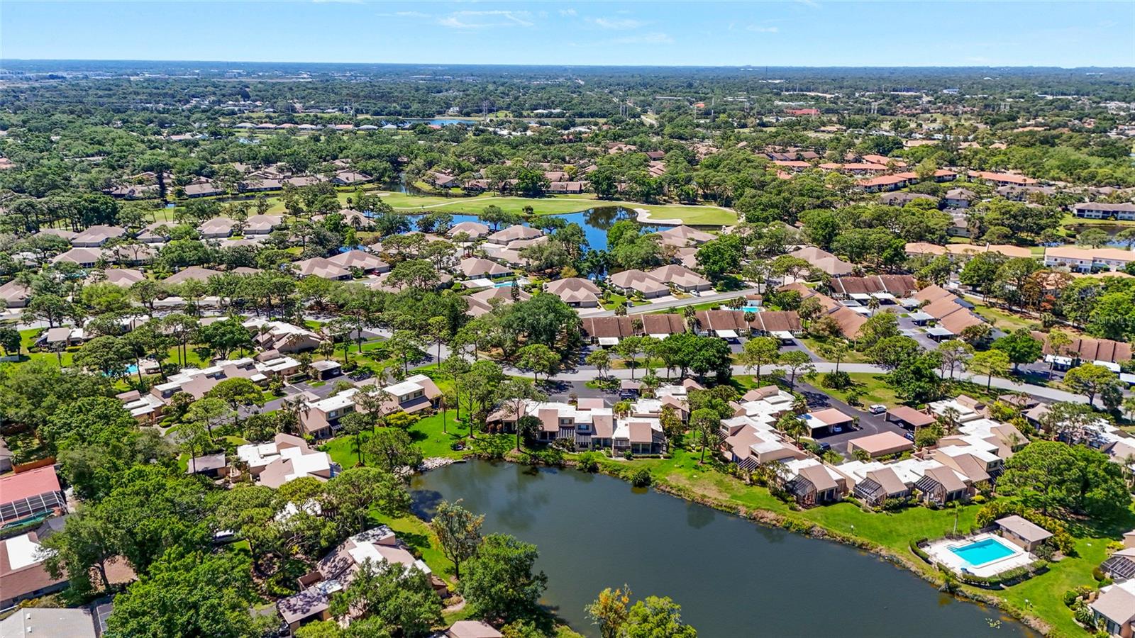 Image 55 of 77 For 5327 Myrtle Wood  52