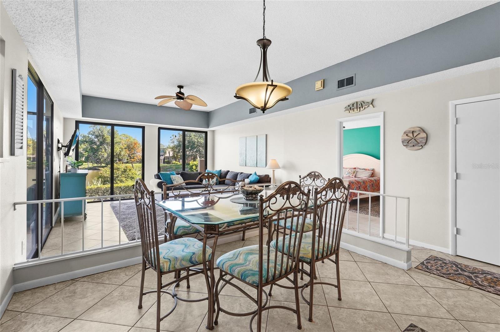 Image 6 of 77 For 5327 Myrtle Wood  52