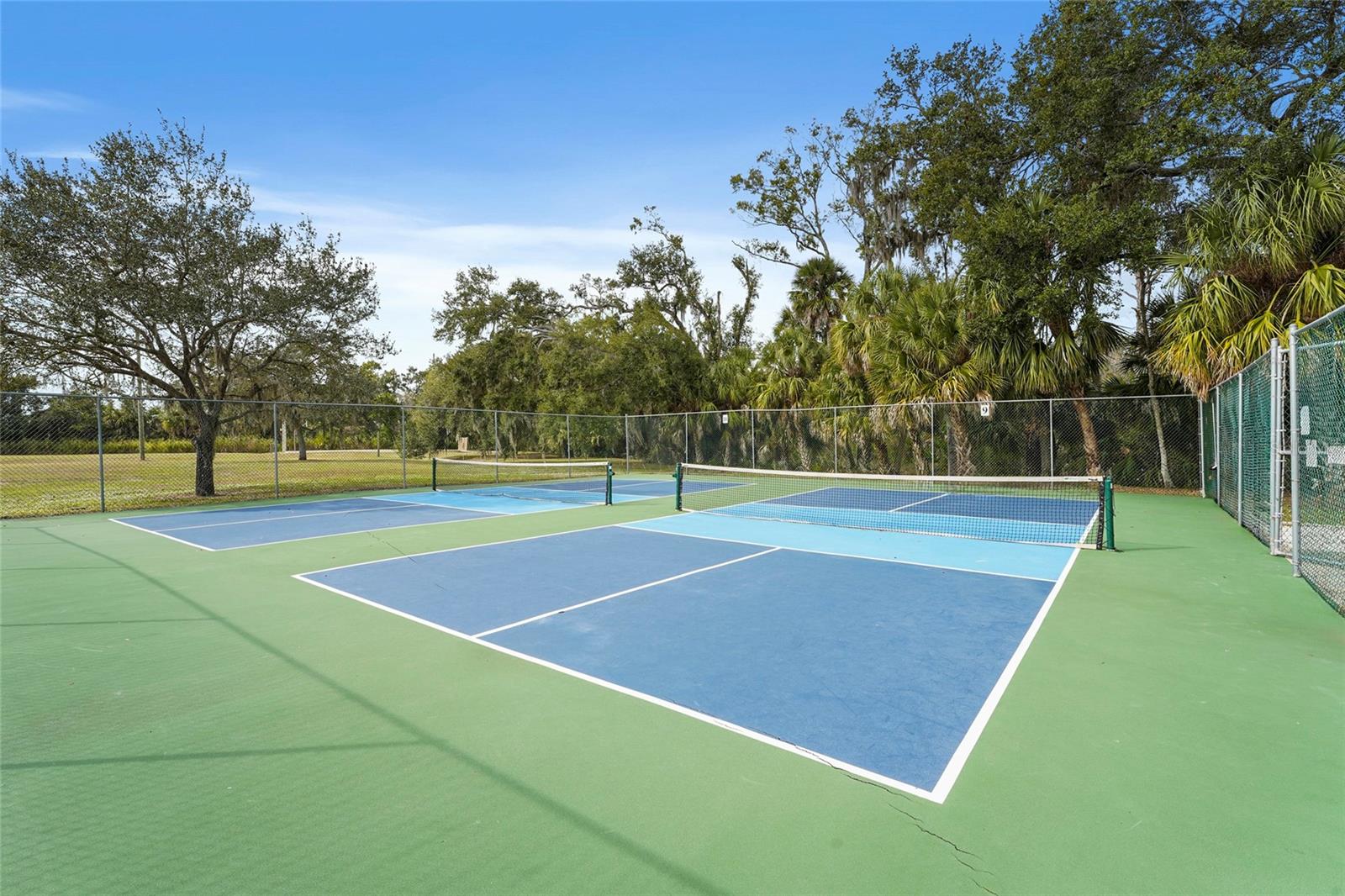 Image 67 of 77 For 5327 Myrtle Wood  52