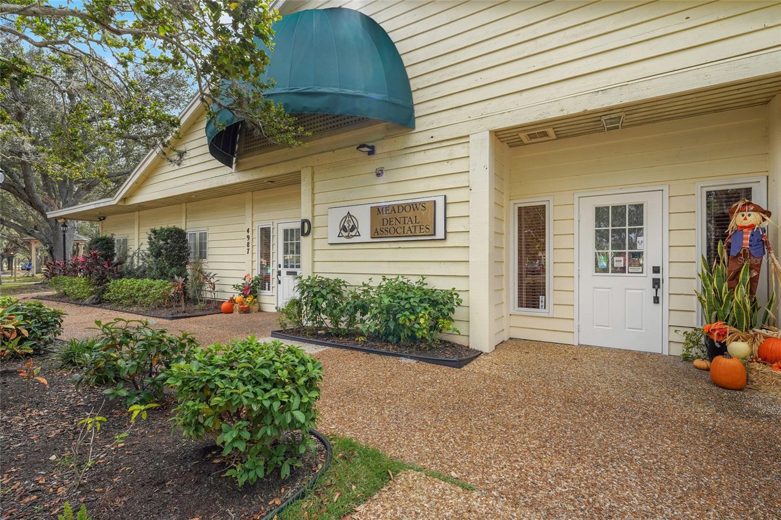 Image 76 of 77 For 5327 Myrtle Wood  52